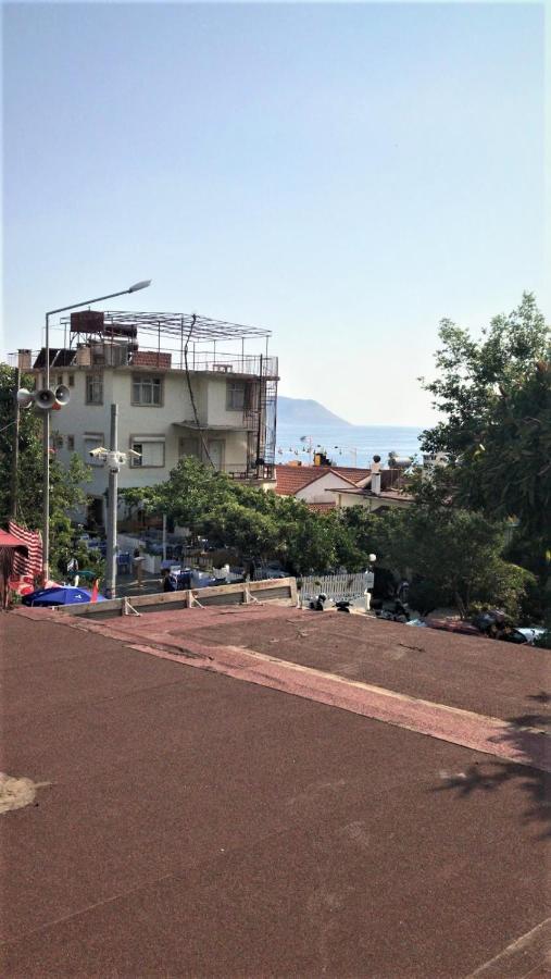 Smyrna Uzunçarşı Apartamento Kas Exterior foto